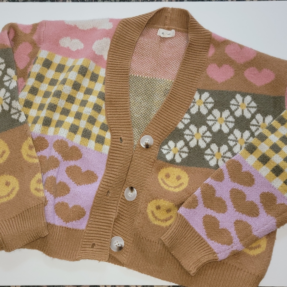 Colorful Patterned Women/Teen Crop Sweater Never Worn